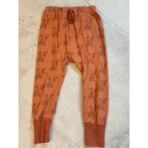 Kate Quinn Squirrels Riding Bikes 100% Organic Cotton EUC Sweatpants Size 5